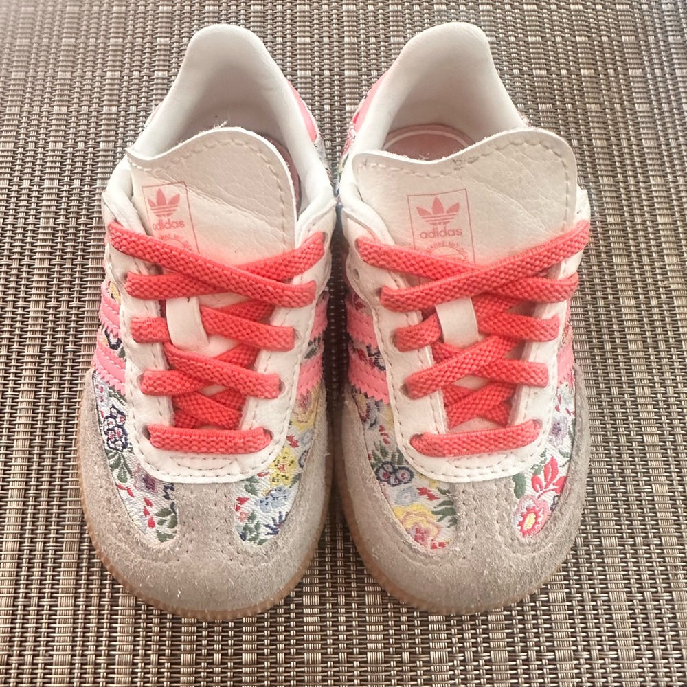Adidas Kids Sneakers - Pink, White, and Gray Floral